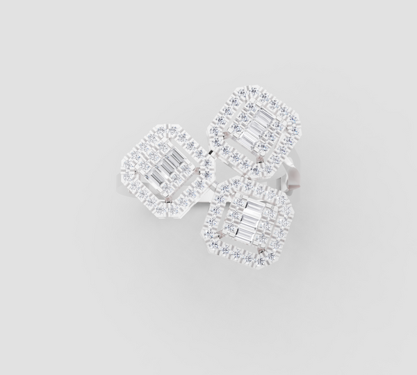 LUXE TRINITY BAGUETTE RING