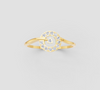 LUNA CIRCLE DIAMOND RING
