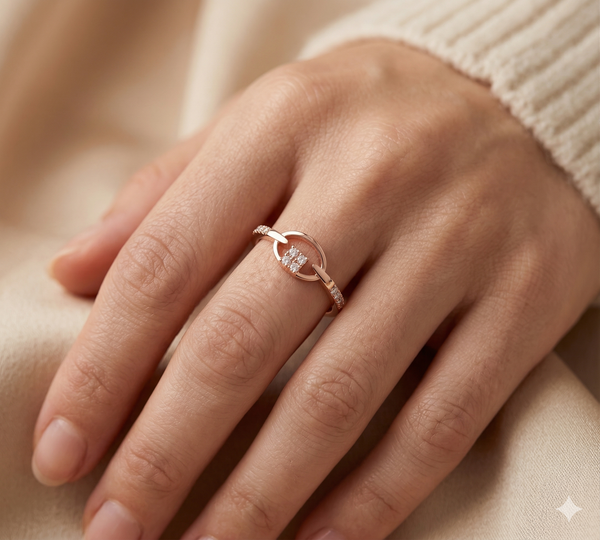 GOLDEN KNOT RING