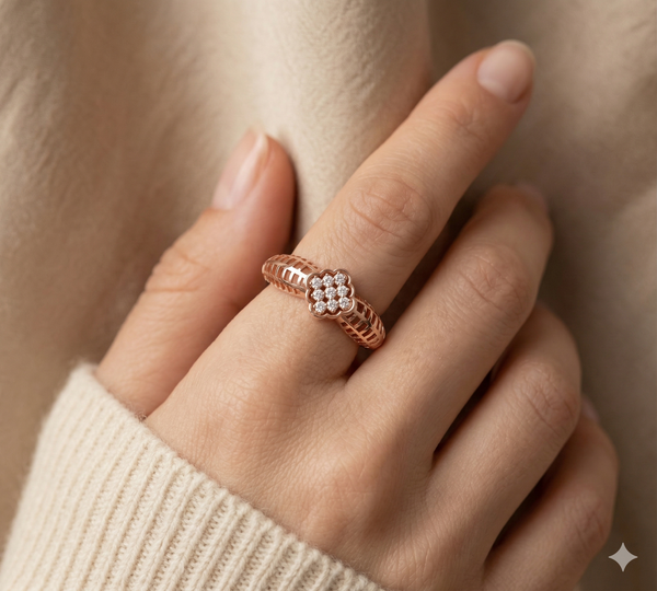 LORAL CLUSTER RING