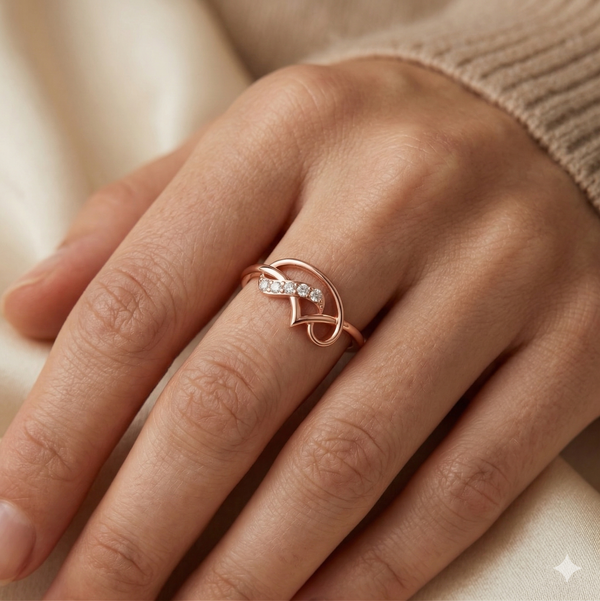 ETERNAL WAVE DIAMOND RING