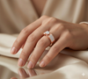 CURVE CLUSTER SOLITAIRE BAND
